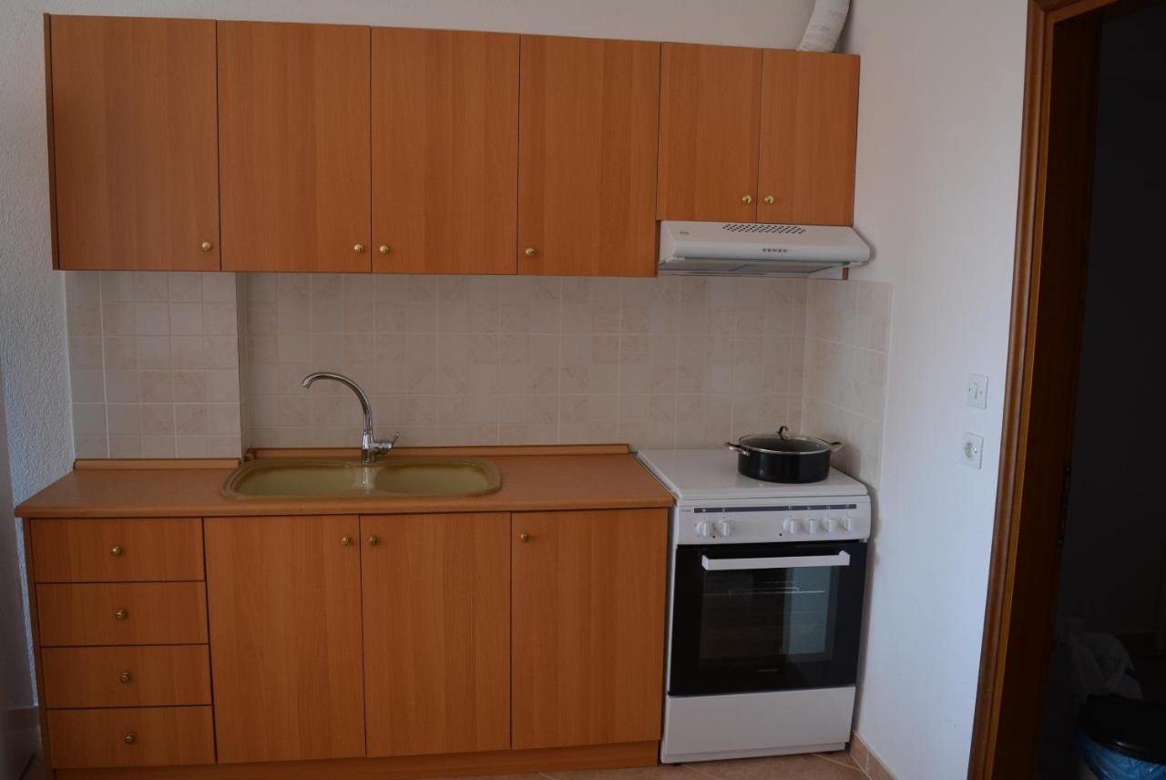Panos Apartments Gerakini Exterior foto